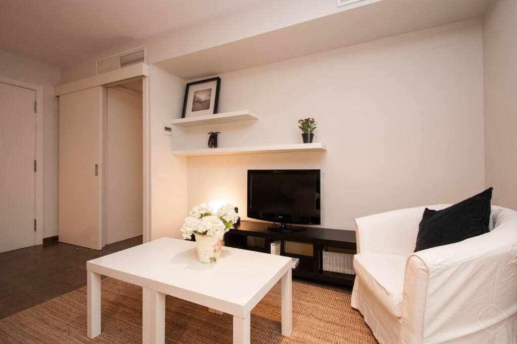Port VII Apt Centrico Acogedor W Balcon 23 Barselona Dış mekan fotoğraf